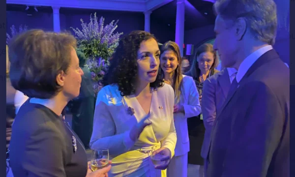 Osmani takon Blinken në pritjen e Biden: E informova për zhvillimet e fundit