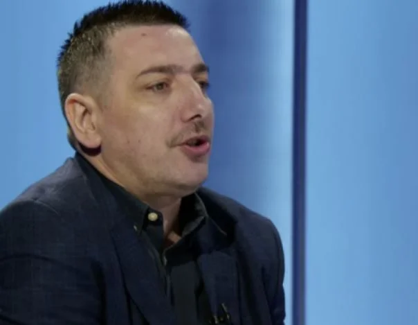 Syla: Me ngu Kurtin e Xenin, sonte ish dashtë me ardhë me anti-plumb në studio