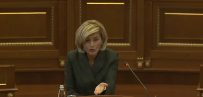 Ngutet Mimoza Kusari dhe ia huq: Sindikalistët nuk u pajtuan me 150 euro