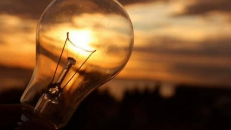 Konsumi i energjisë elektrike rritet 12 për qind në krahasim me periudhën e njëjtë të vitit të kaluar
