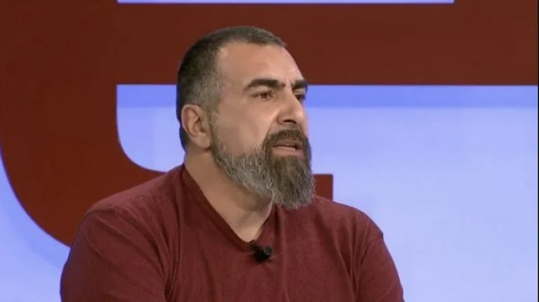 Ismaili i reagon Nagavcit për masterin: E kreva për 2 vjet, iu thosha që keni me m’lypë o piliqa
