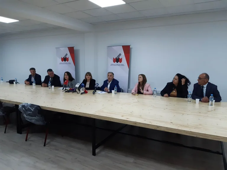 Takimi me Kurtin e Jasharajn këtë pasdite, Flocky: Nuk arritëm ndonjë zgjidhje