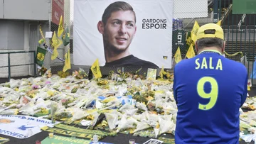 Die Welt wird von neuen Details über den Tod von Emiliano Sala begleitet, BBC: Der Pilot wusste über die Probleme des Flugzeugs