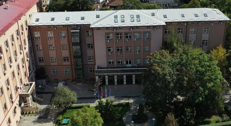 Përparim Rama nuk i beson qeverisë, përgatitet për dimër me 300 mijë euro për gjenerator