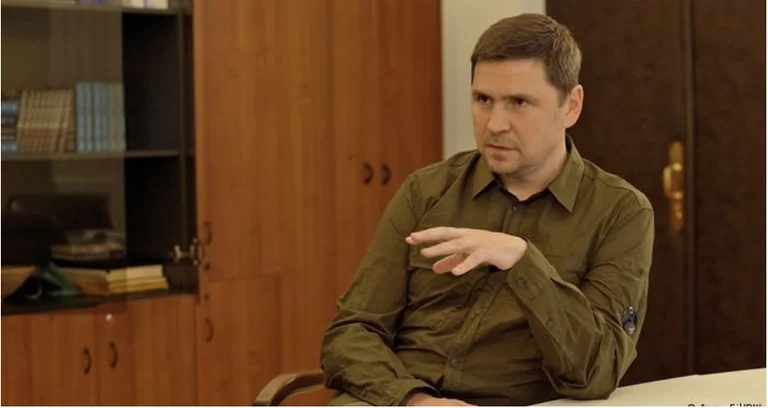 Zelensky's adviser: Putin must end up as Milosevic, war ends with the release of Crime