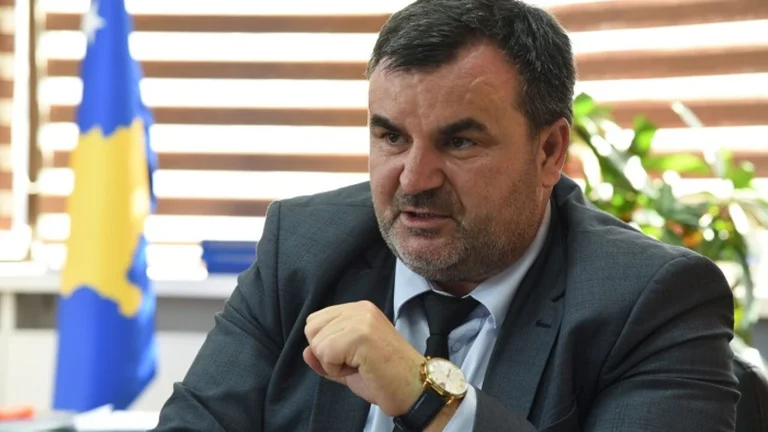 ombudsman involved, shows when agreement between government and strikers can be reached