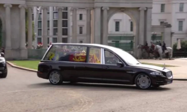 Reina Isabel II para ser enterrada cerca de su marido