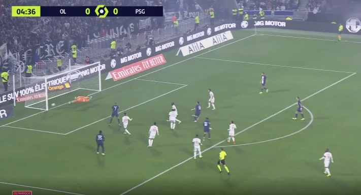 Cualquier toque de la pelota en él es la imaginación Leo Messy marca un gran objetivo para el SPG.