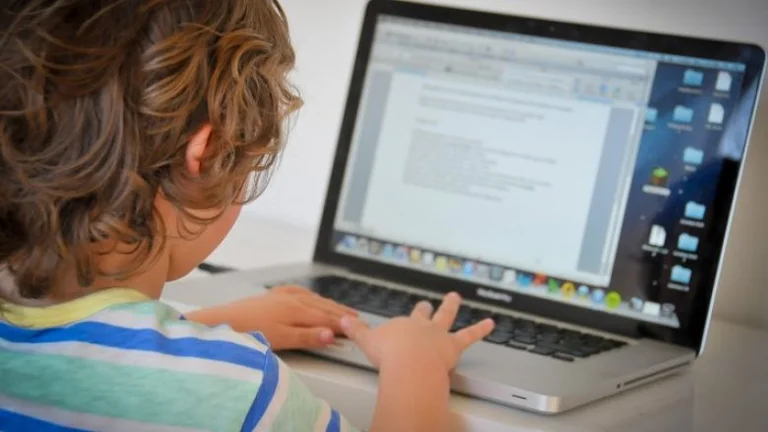 Misuse of minors in social networks is on the rise