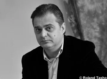 Nous approchons de la République des Anciens.
