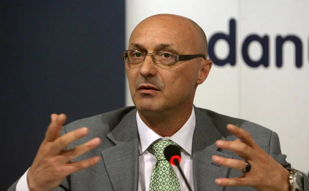 Shehol tells of new 13-point document for Kosovo-Serbia dialogue, special status for Kosovo north, recognition