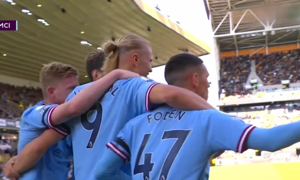 Man City schließt das erste Stück dualer Supremacy herunter