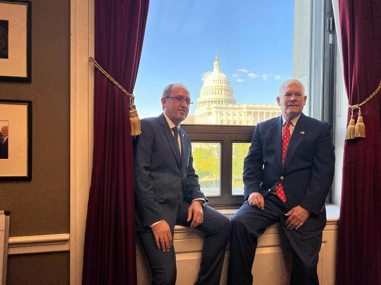 Avdullah Hoti welcome to America: The style of this photograph with the Congressman tells everything