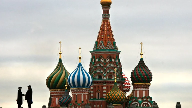 Le dossier avec l'argent russe les parties financées: Enquêtes commencé il y a plusieurs mois