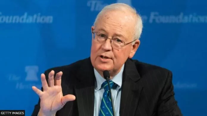 Bill Clinton's investigator, Kenneth Starr, dies.