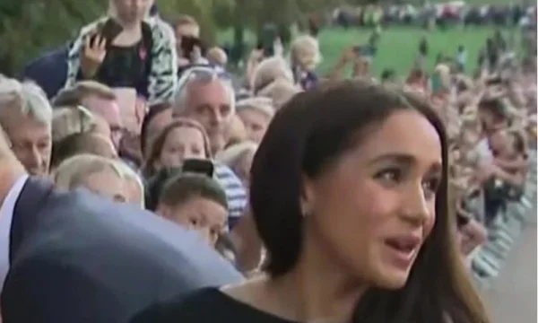Meghan Marle wird mit den Leuten des Königspalastes nervös