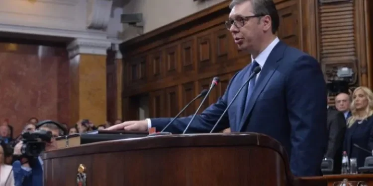 Vuciq submits to MPs report for talks with Kosovo