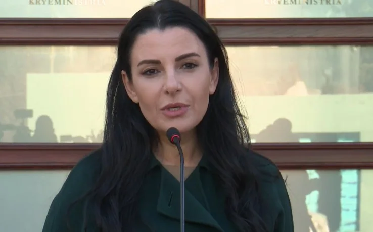 Government turns on generators, Balluk shows government strategy for crisis
