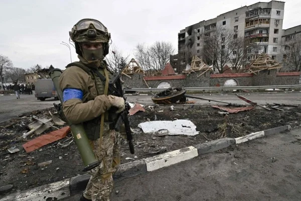 Experts: Russia in a difficult position after Ukrainian offensive