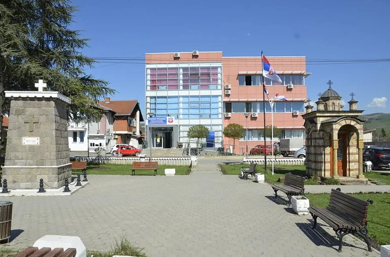 Addressing Gracanica for Documents
