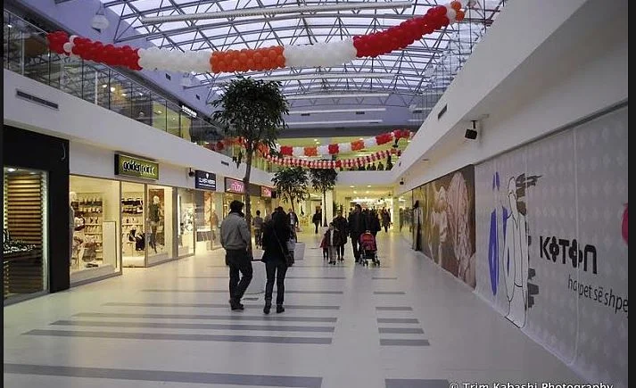 KEDS publie des recommandations sur la manière d'économiser l'électricité aux centres commerciaux