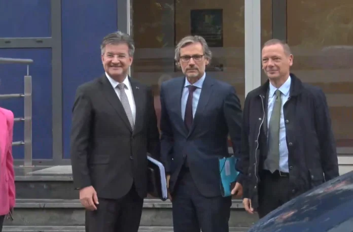 Details From Visit to Kosovo, Three European Diplomats Set Out Toward Belgrade