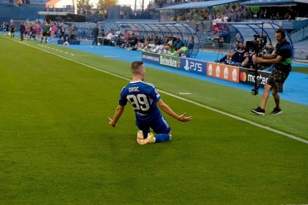 Chelsea perd la Ligue des Champions, les Anglais sont battus par Dinamo Zagreb