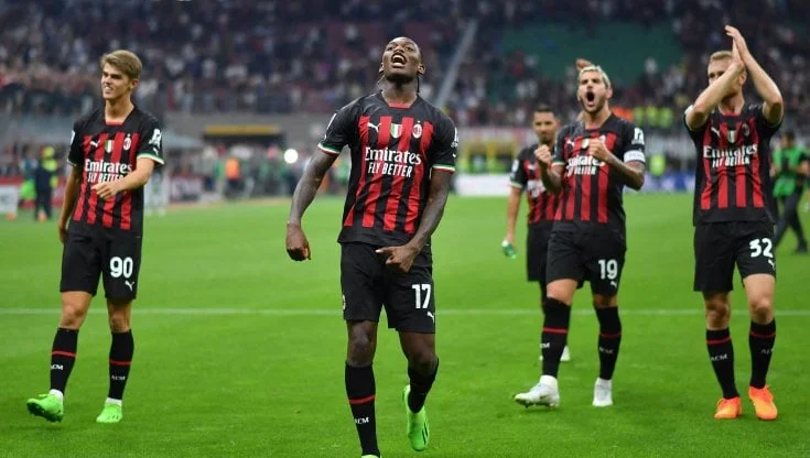 Salzburg Mailand, offizielle Formationen