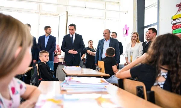 Potter reagiert nach der Bullick Kurt Show in einer Schule in Podujevo: Kein Ausschlag, keine politische Moral
