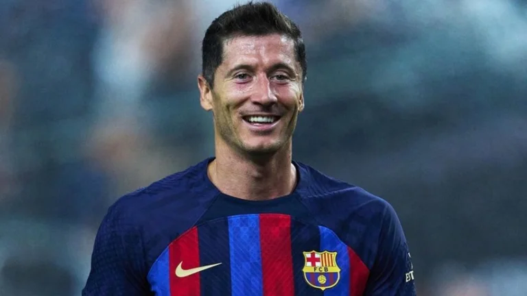 Barcelona kann Lewandowski Vertrag abreißen