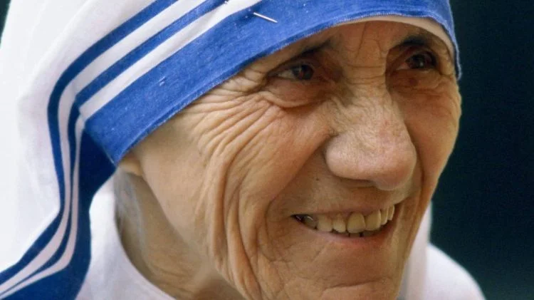 Der 6. Jahrestag der Heiligung von Mutter Teresa und der 25. Jahrestag ihrer Trennung vom Leben