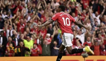 Manchester gewinnt den Derby und kündigt die Niederlage Arsenal bei Premierligle an