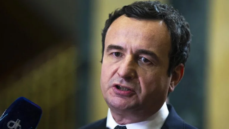 Në emër të Tradhtisë, na tregoni çka është Shteti