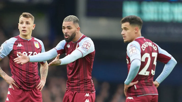 Liverpool targets Steven Gerard's player in the deadline for transfers