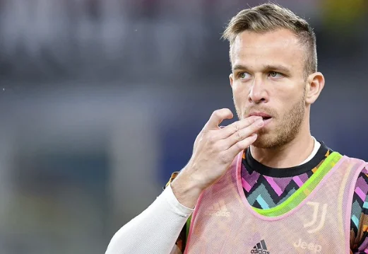 Liverpool near the midfielder deal, Arthur Melo