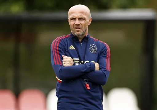 Trajneri i Ajaxit për marrëveshjen Antony – Man United: Gjithçka ka të bëjë me paratë
