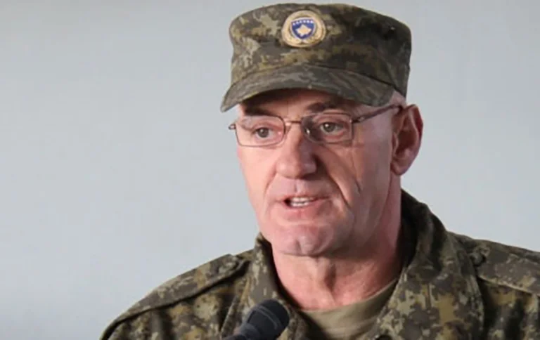 Gjenerali Kastrati, komenton kërkesa e Kurtit për shtimin e ushtarëve të KFOR-it