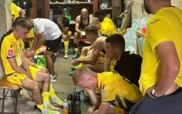 Aufgrund des Bomben-Alarms dauert das Fußballspiel in der Ukraine vier Stunden und 27 Minuten