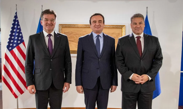 Lajçak për takimin me Kurtin e Bislimin: Patëm biseda të thella