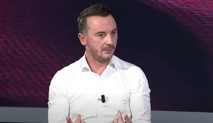 Molliqaj i zhgënjyer me opozitën: Po i shërbejnë Kurtit me këtë qasje