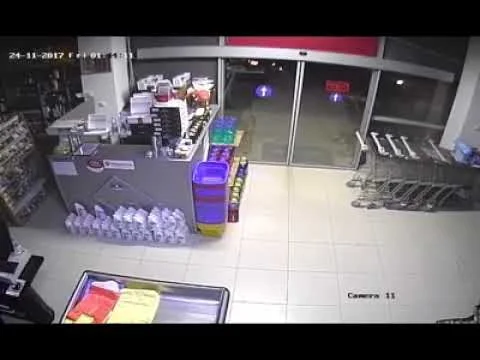 Mërgimtari nga Amerika kapet duke vjedhur në një market në Fushë Kosovë