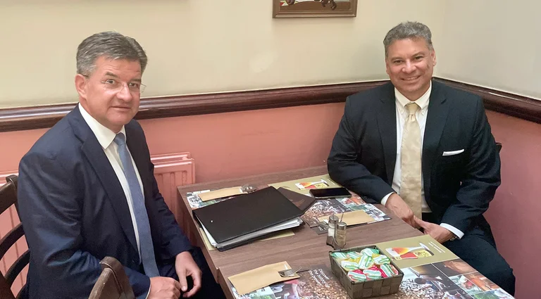 Sauf Escobar, Lajcak vient au Kosovo aujourd'hui
