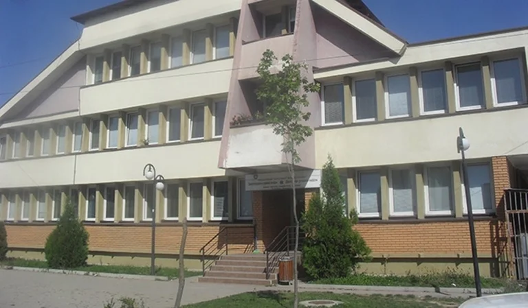 S’ka infermier në QKMF-të e Podujevës