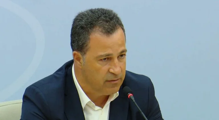 Peleshi për sulmin në Gramsh: Po mendojmë çdo skenar, mos harroni sulmin kibernetik, mund të lidhen me njëra-tjetrën