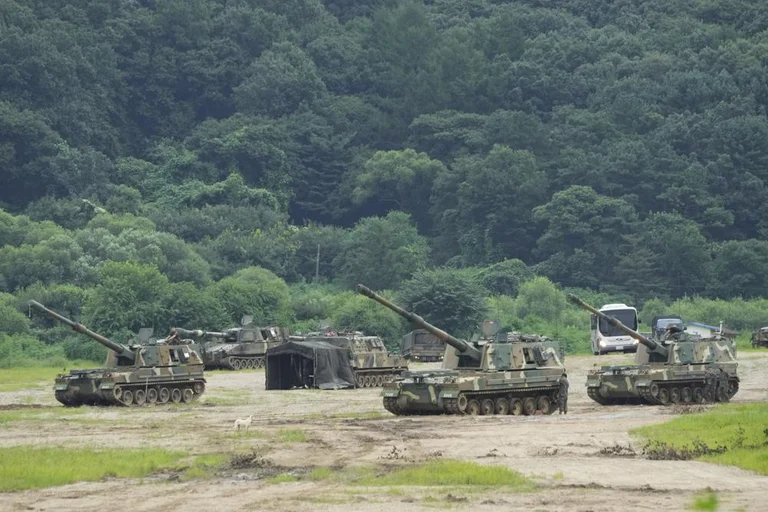 U.S.A. and South Korea initiate major military maneuvers