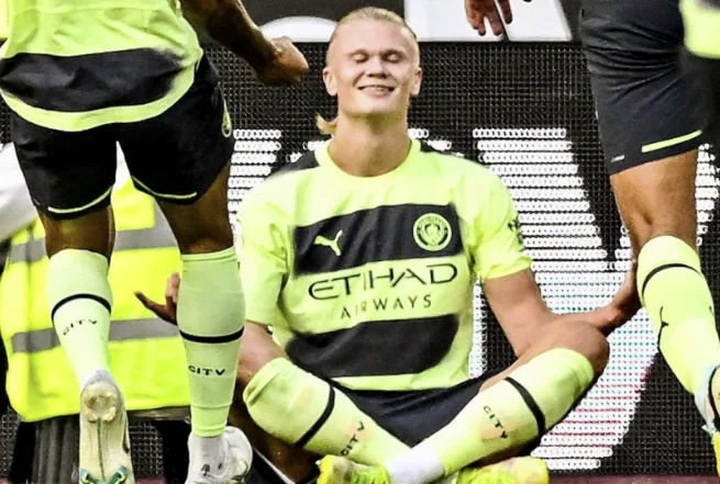 Erling Haaland spende più della metà del suo stipendio su regali di lusso a se stesso