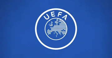U n EFA verkauft Fernsehrechte für Champions League Spiele für 1,5 Milliarden Euro