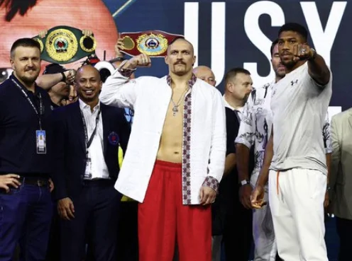 Sa para merr Usyk nga meçi i madh me Joshuan?