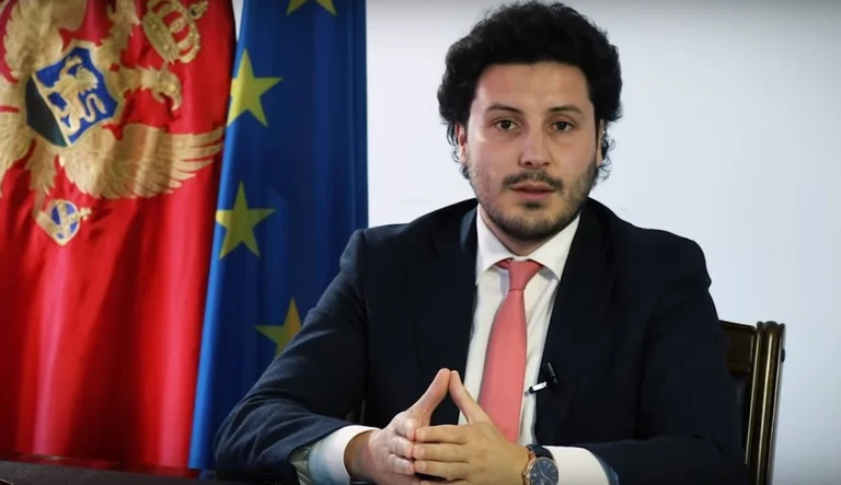 A do të rrëzohet sot Abazoviqi? Ja çka thotë ministri shqiptar në Mal të Zi