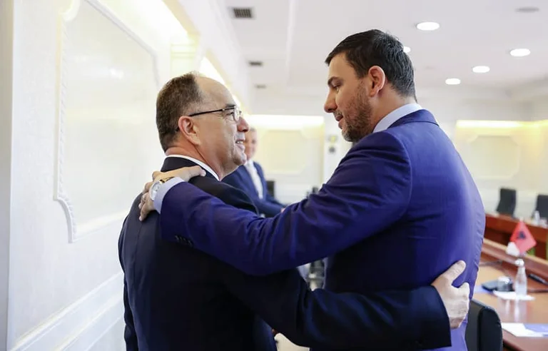 Krasniqi meets Begaj: Thank you for the support Albania is giving to Thaci, Wessel of others in The Hague